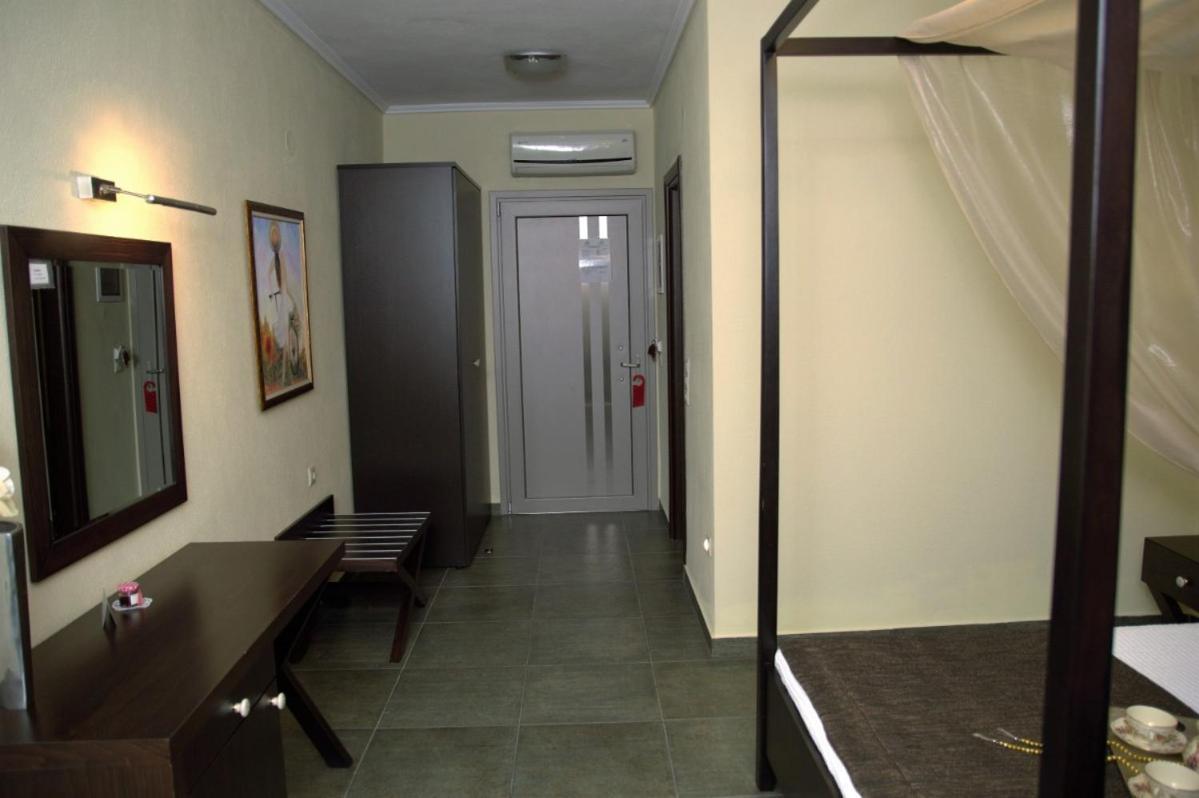 Alexander Inn ستافروس المظهر الخارجي الصورة